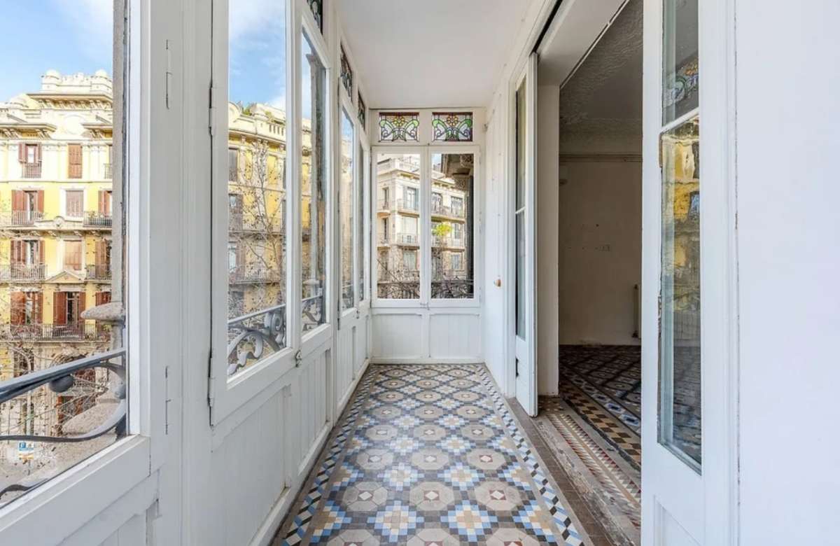 Уникальная квартира на Рамбла Каталонии