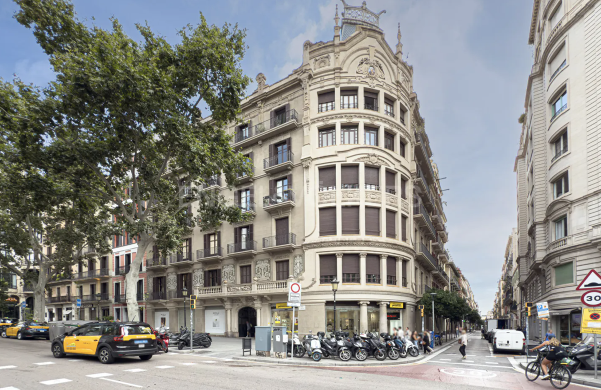 Эксклюзивная аристократическая квартира с панорамным видом на Passeig de Gràcia