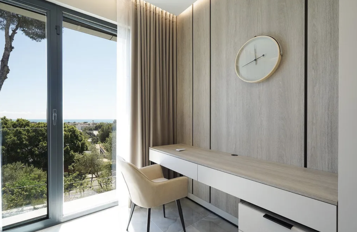 Роскошная вилла новой постройки в Кастельдефельс