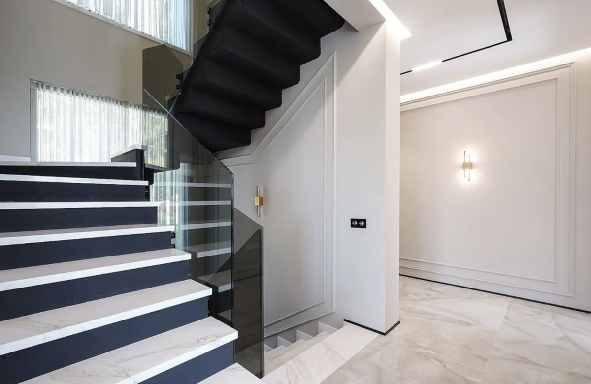 Роскошная вилла новой постройки в Кастельдефельс