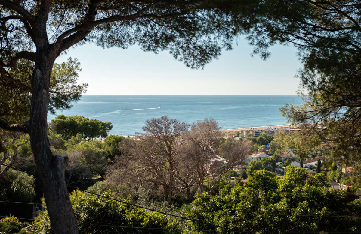 Новая роскошная вилла в Кастельдефельс