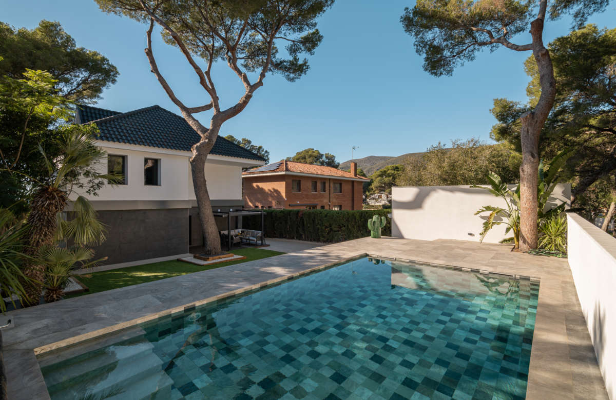 Новая роскошная вилла в Кастельдефельс