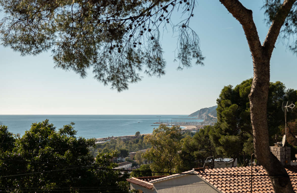 Новая роскошная вилла в Кастельдефельс