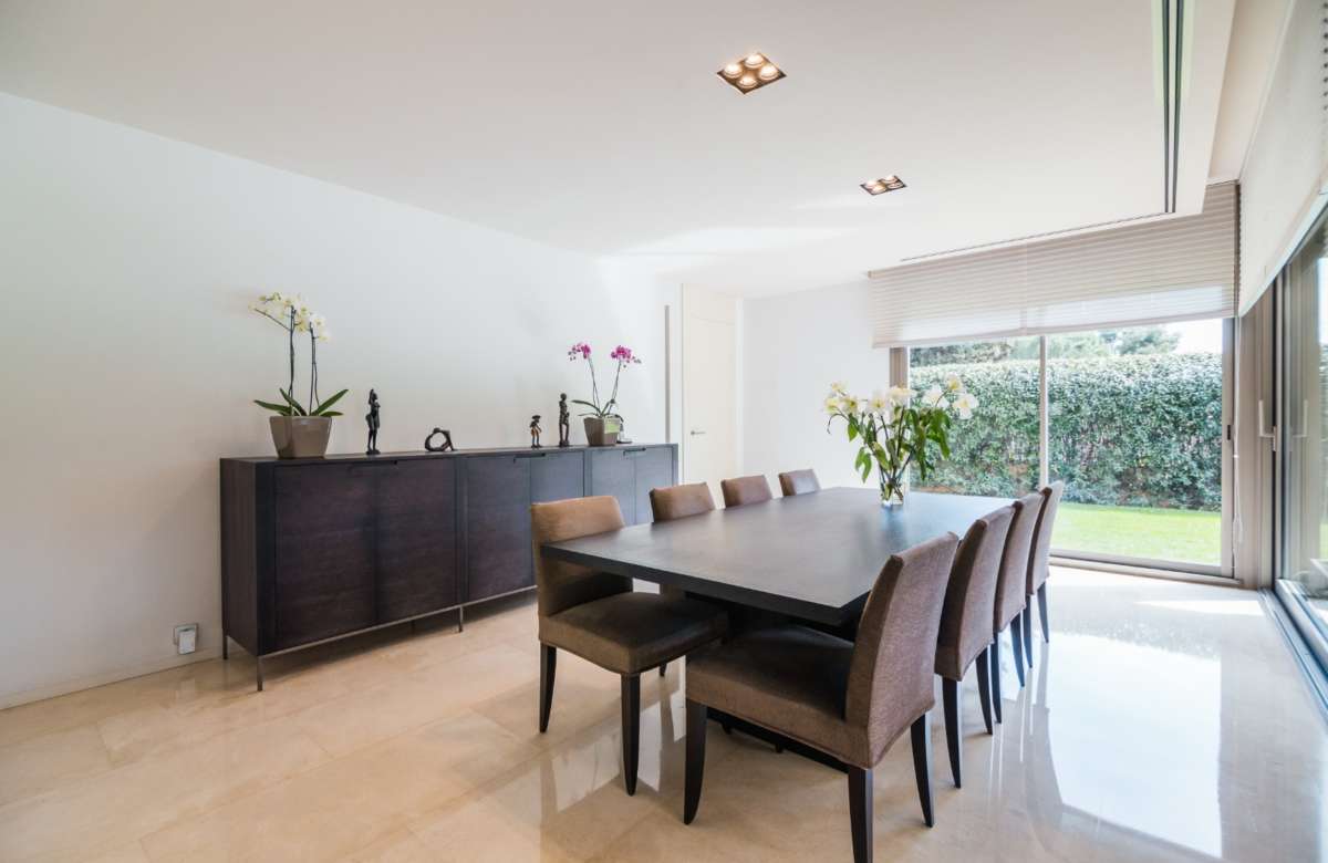 Современная вилла в Педралбес