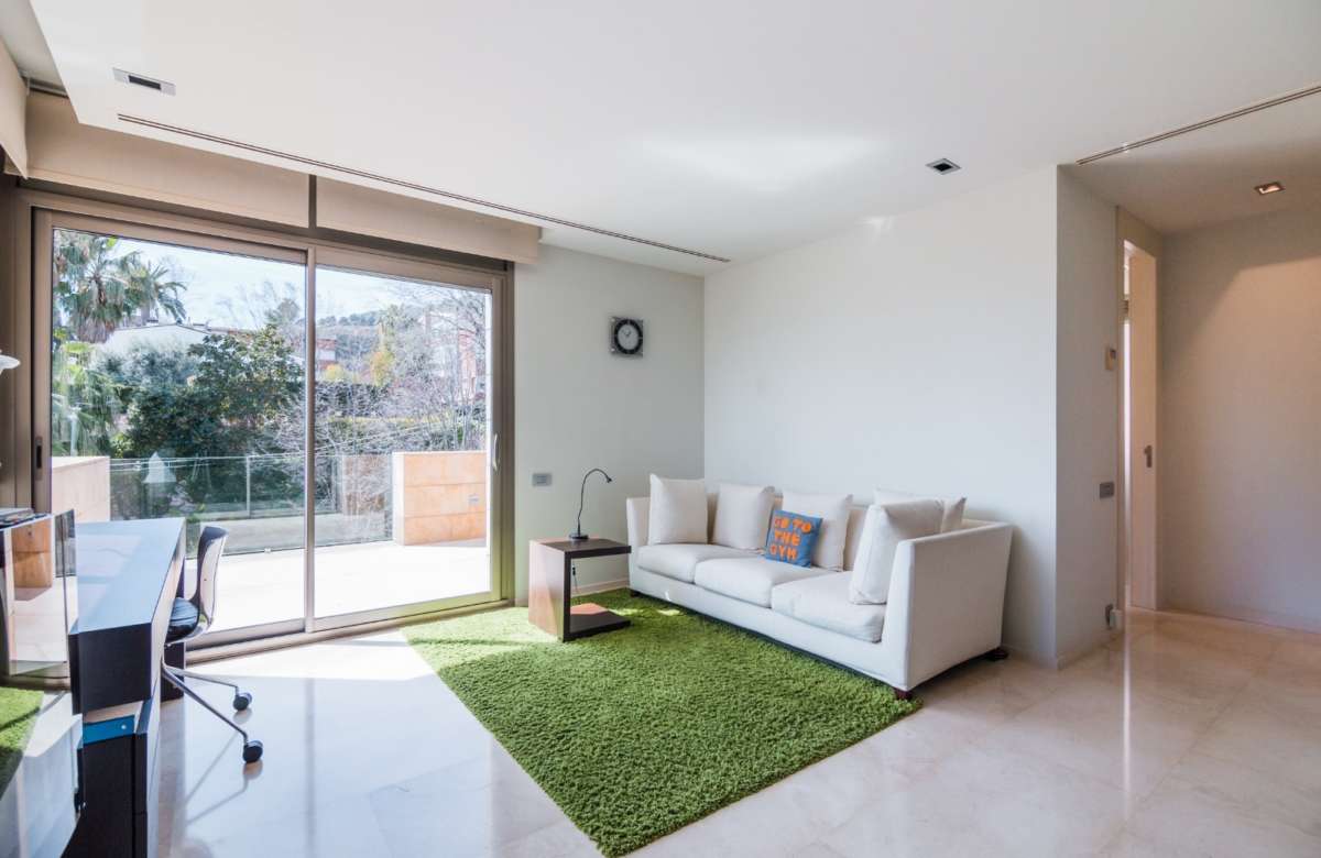 Современная вилла в Педралбес