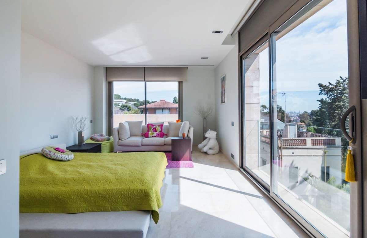 Современная вилла в Педралбес