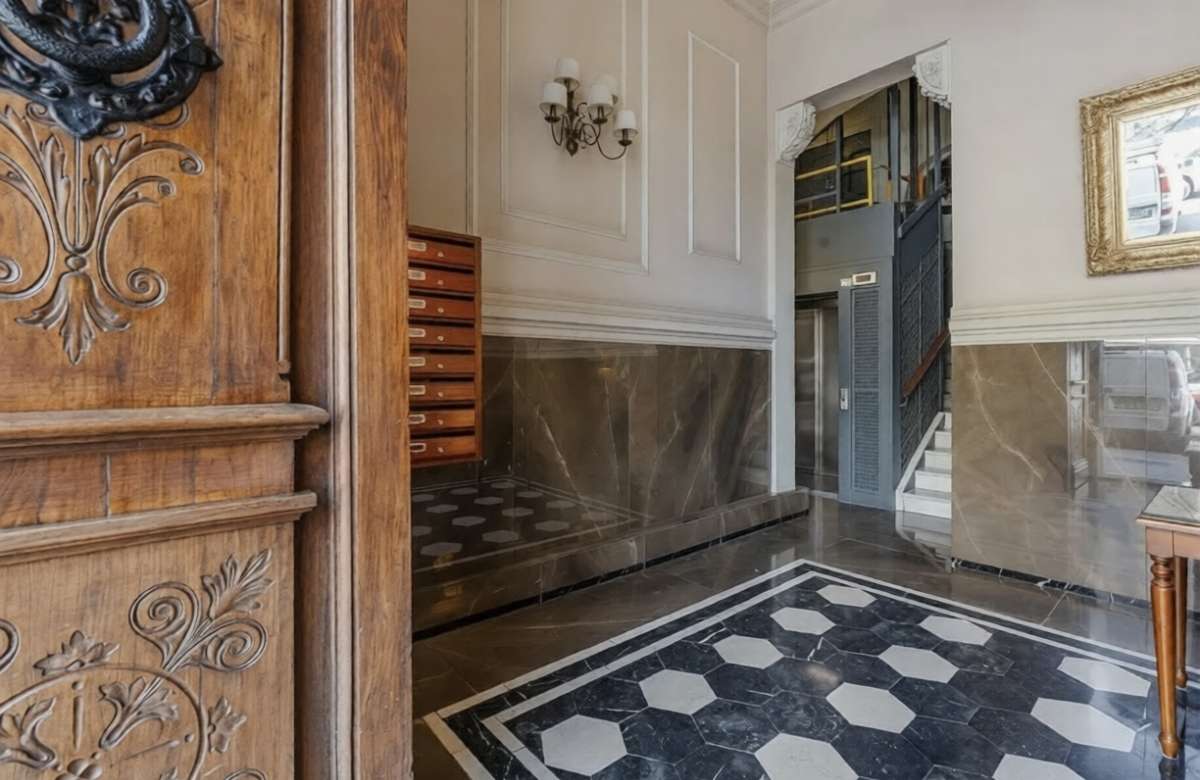 Уникальная квартира на Рамбла Каталонии