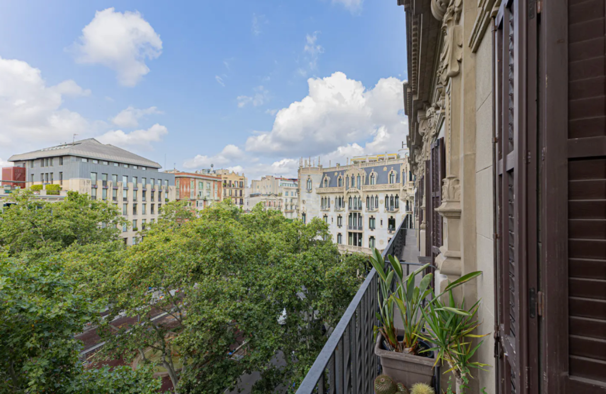 Эксклюзивная аристократическая квартира с панорамным видом на Passeig de Gràcia