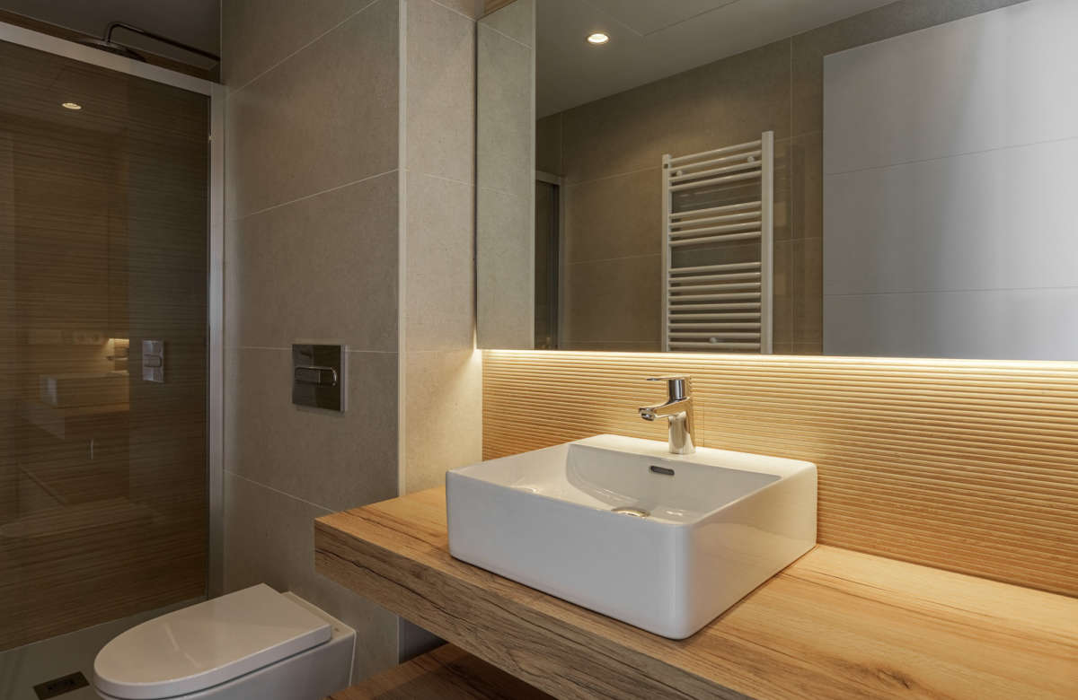 Премиальный закрытый жилой комплекс в Калонже на второй линии моря