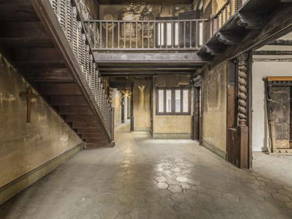 Эксклюзивный двухуровневый пентхаус в исторической резиденции 1883 года