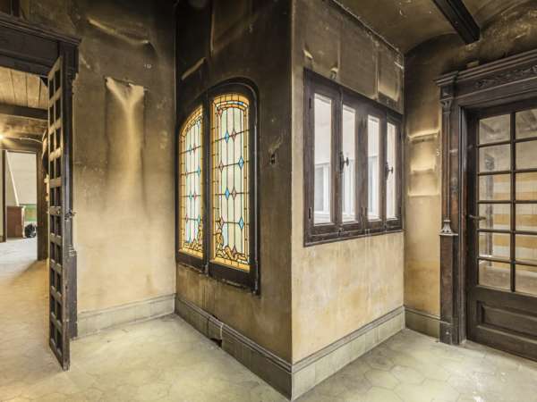 Эксклюзивный двухуровневый пентхаус в исторической резиденции 1883 года