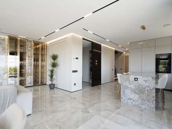 Роскошная вилла новой постройки в Кастельдефельс