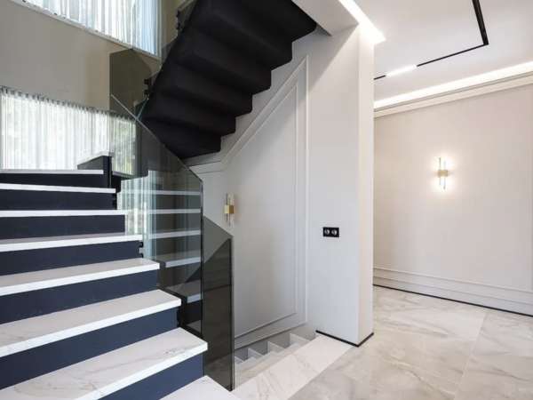 Роскошная вилла новой постройки в Кастельдефельс