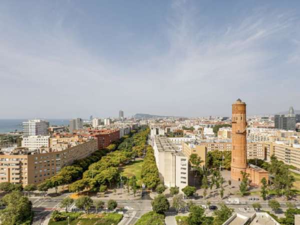 Великолепная квартира с панорамным видом в Illa del Cell