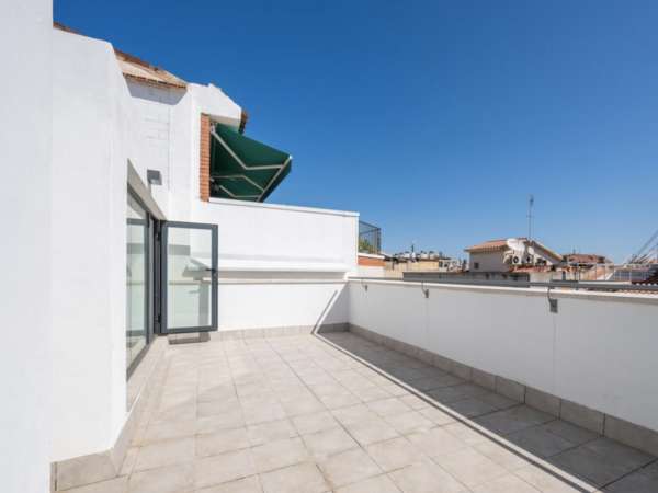 Современный пентхаус в Sant Cugat del Vallès