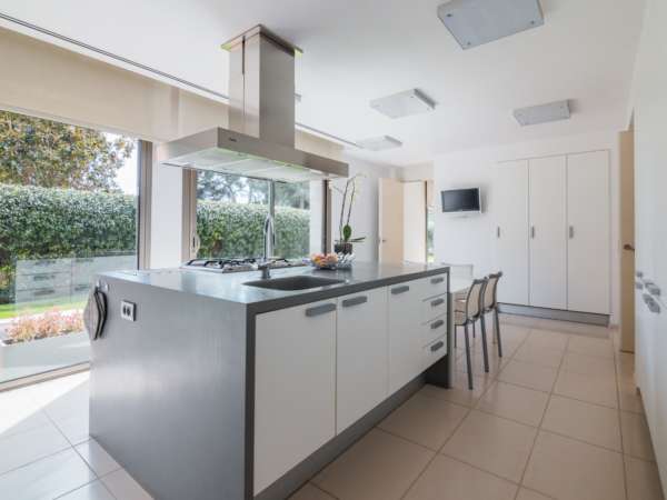 Современная вилла в Педралбес