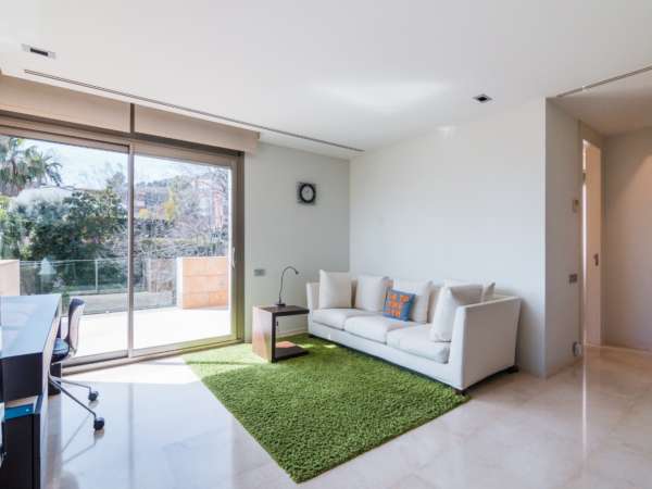 Современная вилла в Педралбес