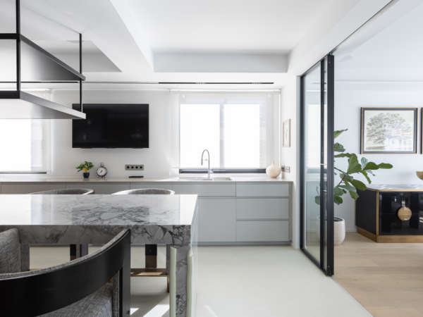 Роскошная квартира в Tres Torres