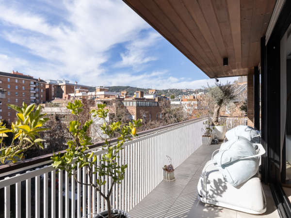 Роскошная квартира в Tres Torres