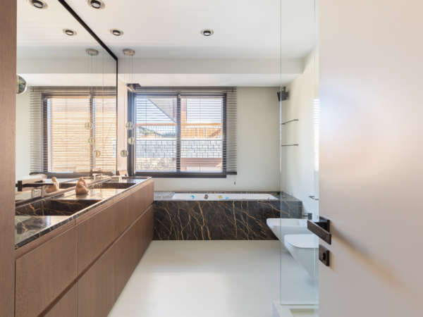 Роскошная квартира в Tres Torres