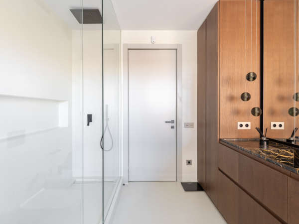 Роскошная квартира в Tres Torres