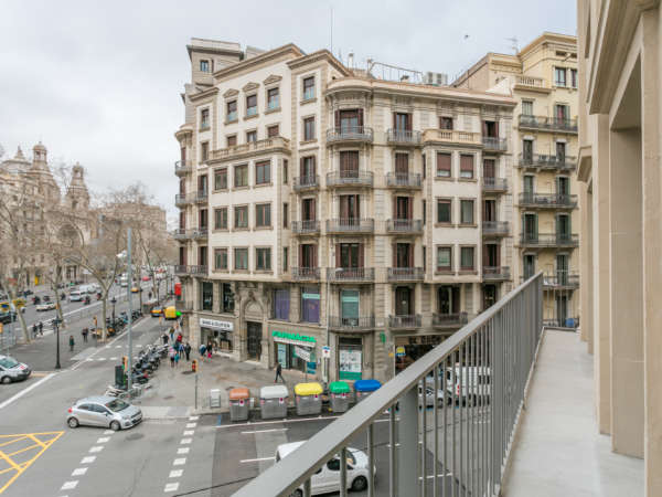Инвестиционная квартира в центре Барселоны