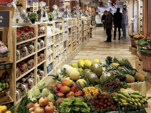 Популярная в Барселоне сеть супермаркетов - доходность 4,5%
