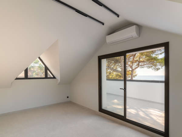 Новая роскошная вилла в Кастельдефельс