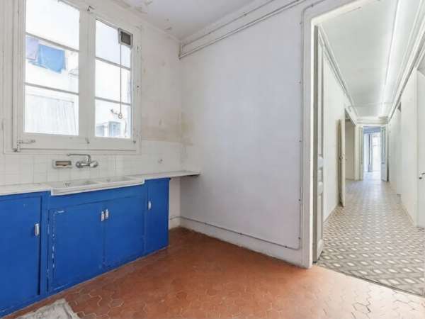 Уникальная квартира на Рамбла Каталонии